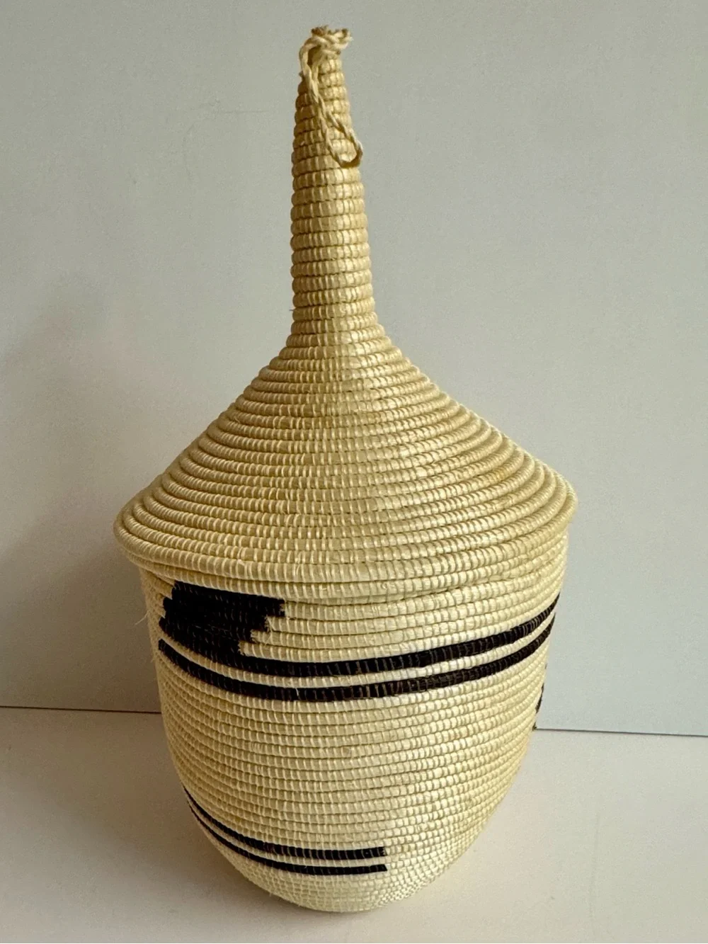 Vintage Tutsi African Woven Decorative Lidded Basket in Natural and Brown.